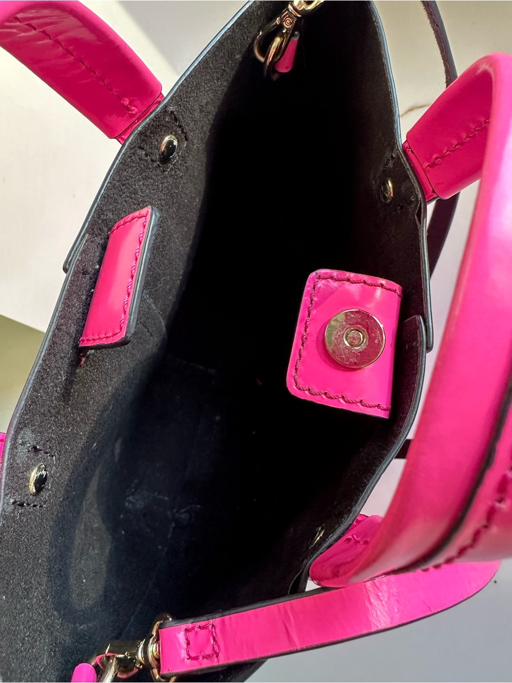 BCBGMaxAzria Hot Pink Crossbody satchel - Picture 7 of 9